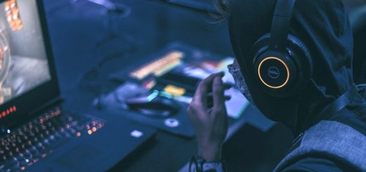 Цифровой Бум: Виртуальные Активы в Социальных Сетях и Платформах