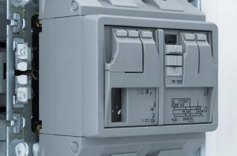 УЗО четырехполюсные: Невидимый страж вашего дома и бизнеса